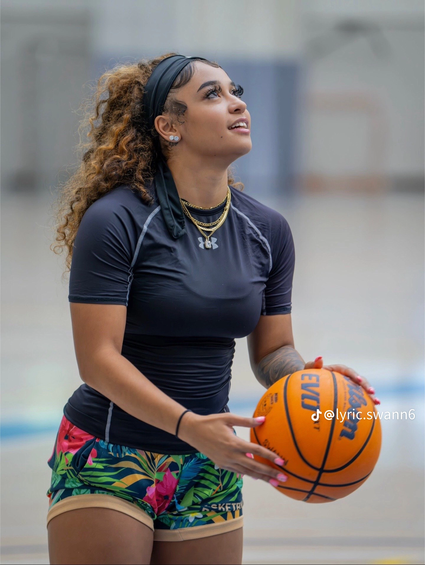 Yanmar Mnena Roseline