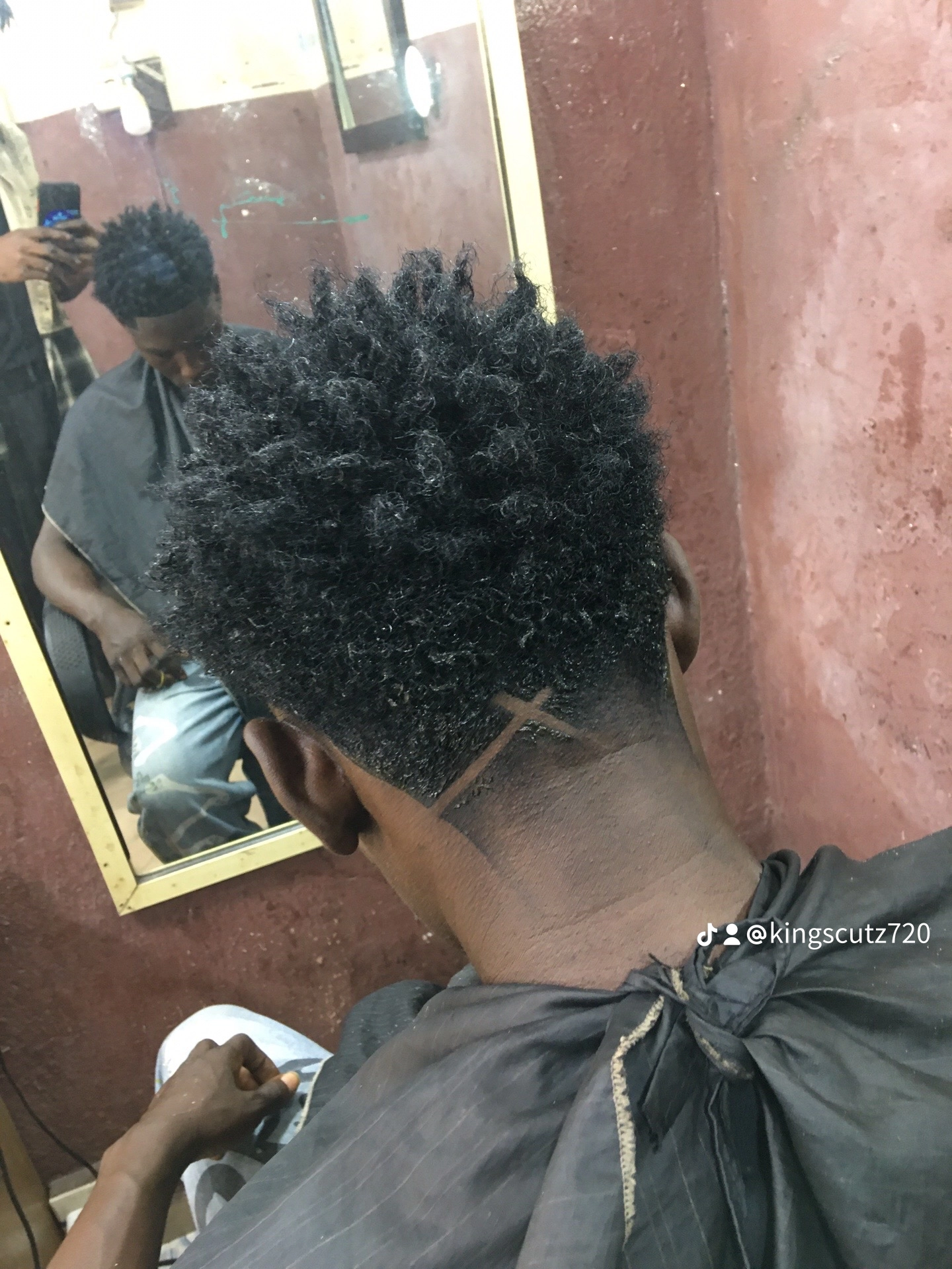 Professional HAIR STYLIST